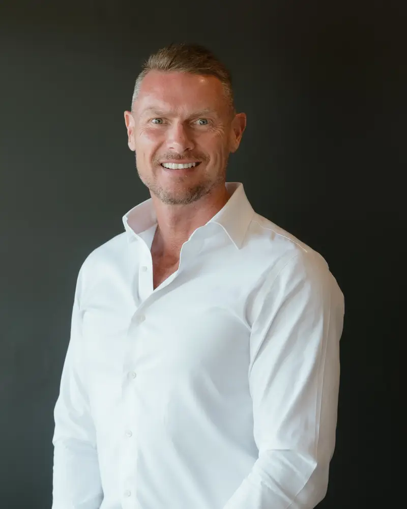 Dr Ben Carvosso