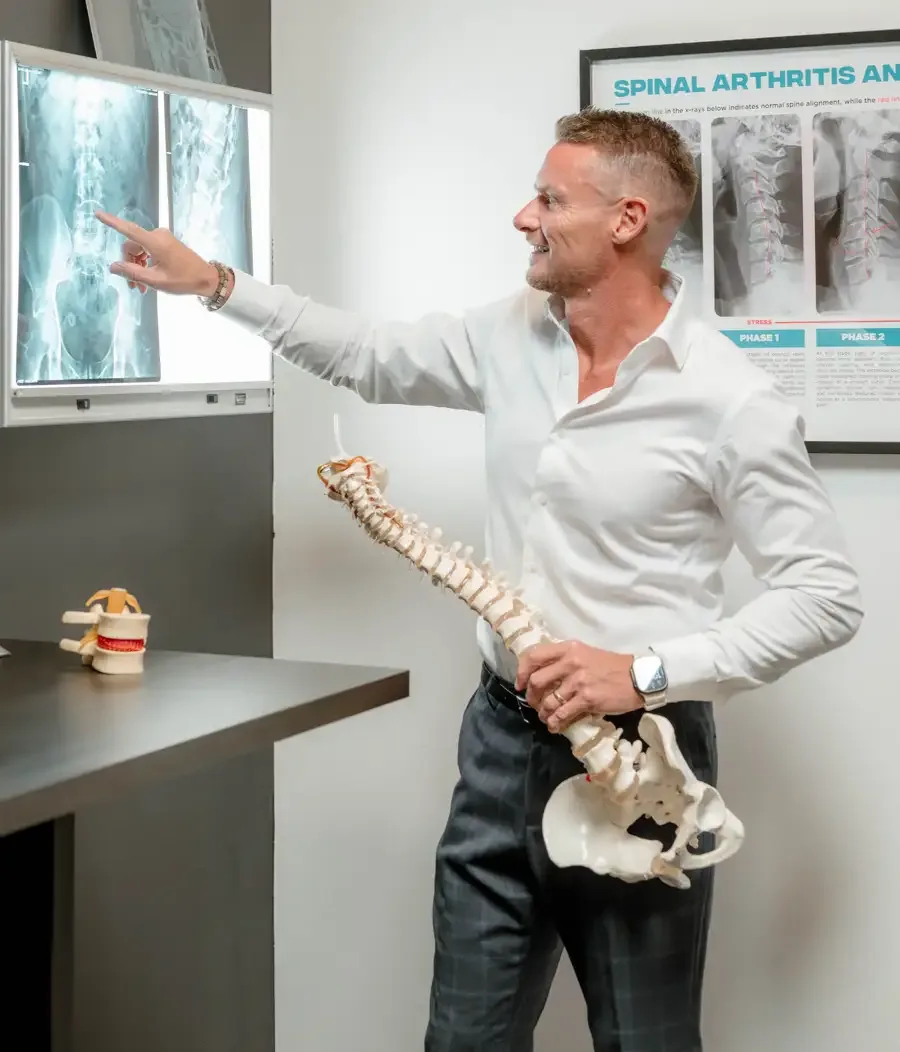 Dr Ben Carvosso explaining spinal X-rays